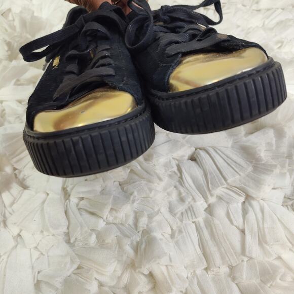 Puma Basket Low Top Shoes Womens Size 8.5 Black Suede Gold Metallic Toe Cap - Picture 7 of 14